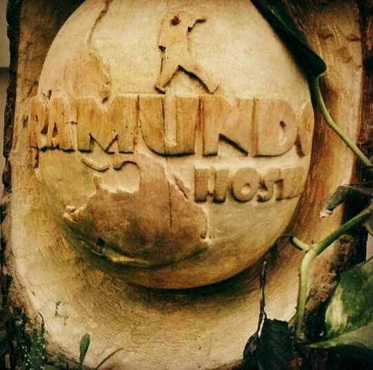 Giramundo Albergue *